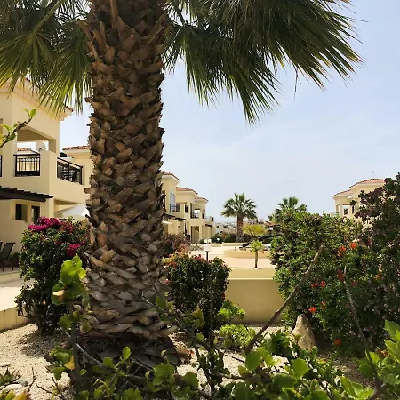דירה Faros Beach *