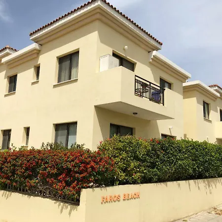 Faros Beach * פאפוס